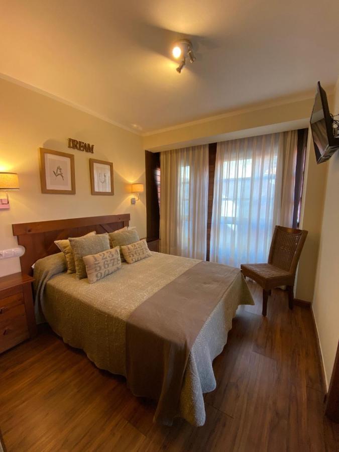 Pension Arbidel Ribadesella Extérieur photo
