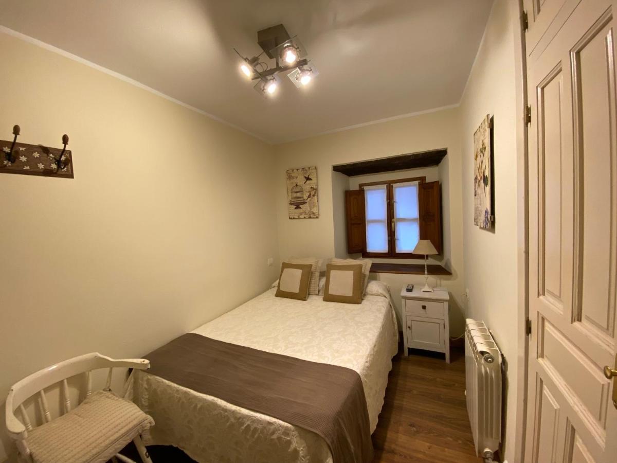 Pension Arbidel Ribadesella Extérieur photo