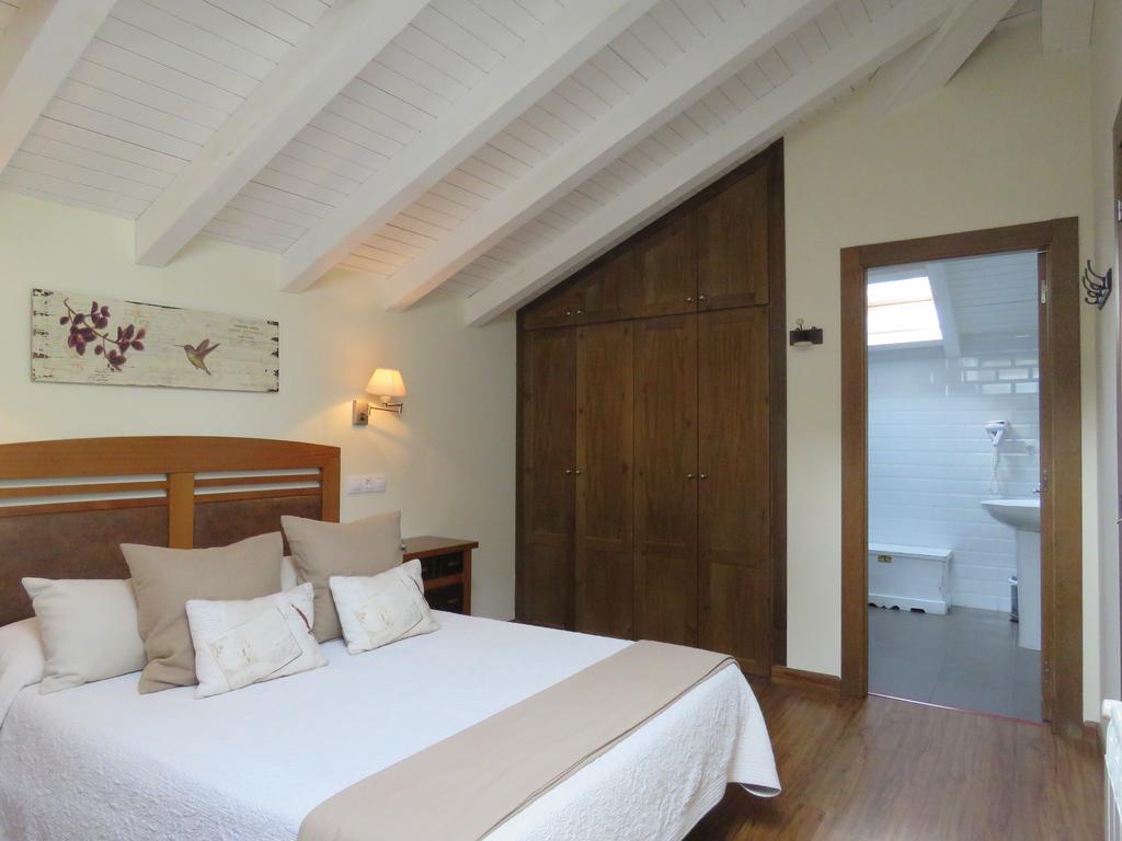 Pension Arbidel Ribadesella Extérieur photo