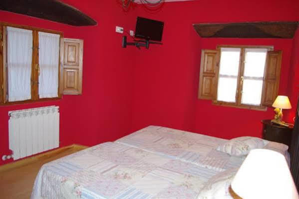 Pension Arbidel Ribadesella Extérieur photo
